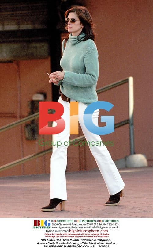 Cindy Crawford in Hollywood Winter Fashion