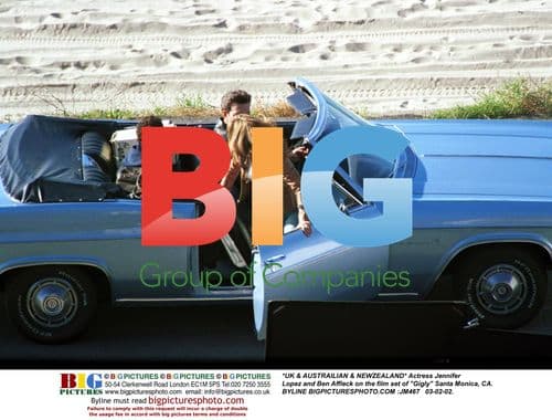 Jennifer Lopez and Ben Affleck on 'Gigly' film set