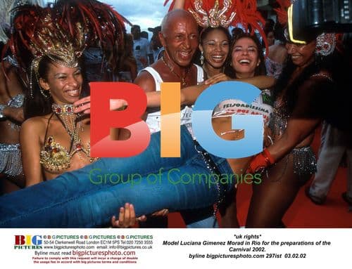 Luciana Gimenez Morad at Rio Carnival 2002