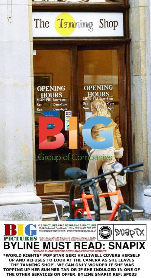 POP STAR GERI HALLIWELL AT THE TANNING SHOP