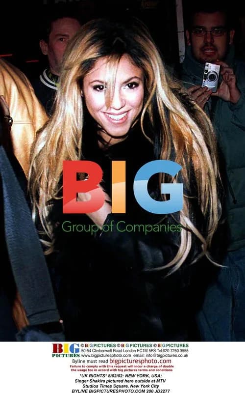 Shakira outside MTV Studios in NYC