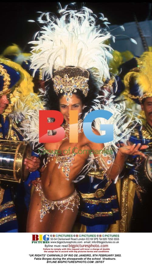 Fabia Borges at Rio Carnival Parade 2002