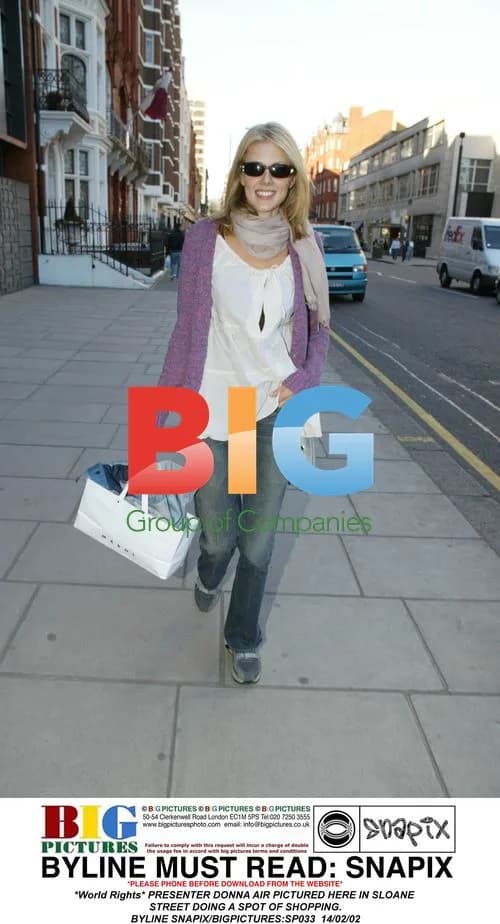 Donna Air Spotted Shopping on Sloane Street