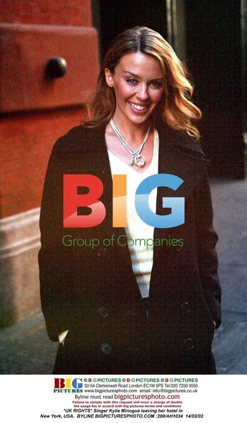 Kylie Minogue Leaving Hotel in New York