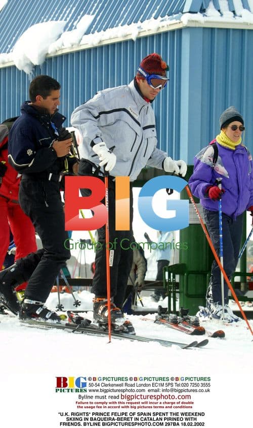 Prince Felipe Skis in Catalan Pirineo