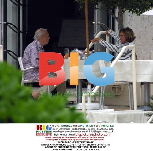 Lauren Hutton Enjoys Lunch and Shopping in Miami