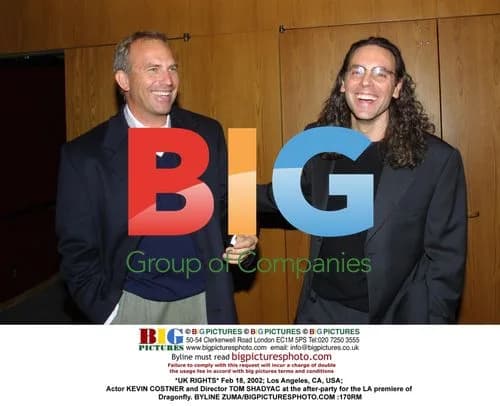 Kevin Costner and Tom Shadyac at Dragonfly premiere