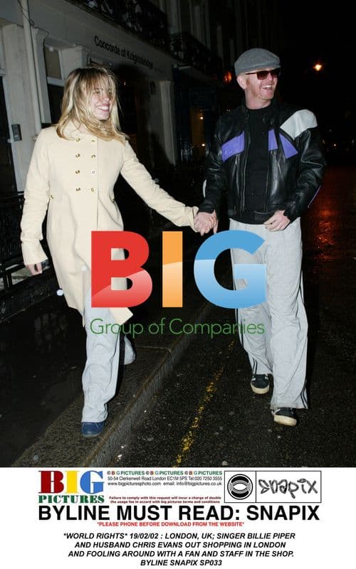 Kate Moss and Sadie Frost Leave San Lorenzo's