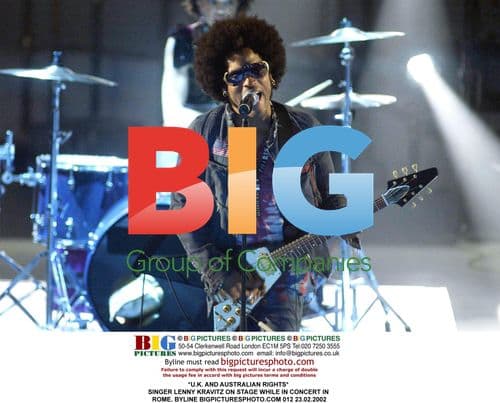 Lenny Kravitz Performs in Rome Concert