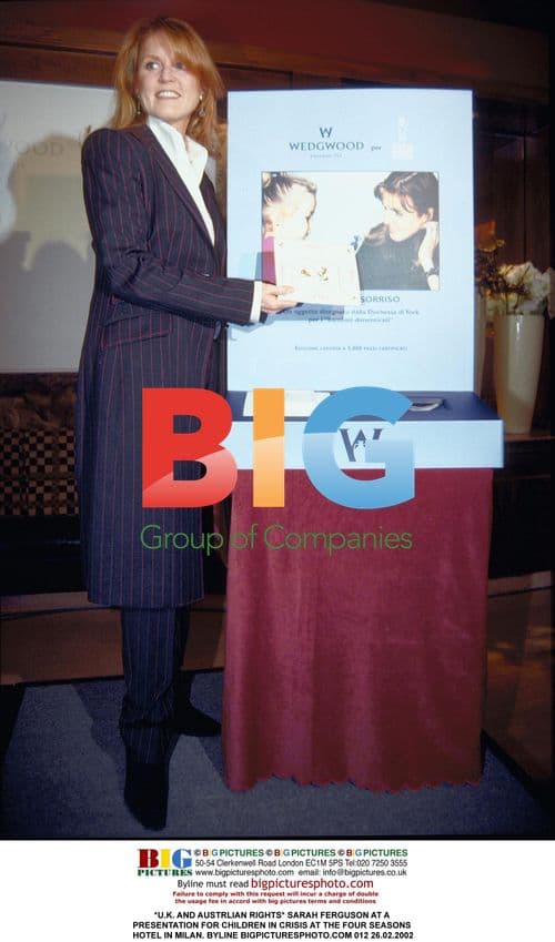 Sarah Ferguson Presents for Children in Crisis