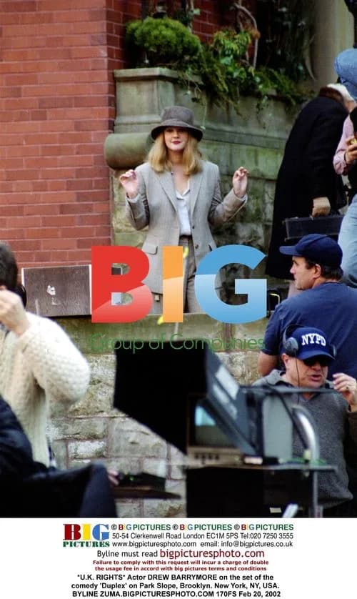 Drew Barrymore on set of 'Duplex' in Brooklyn