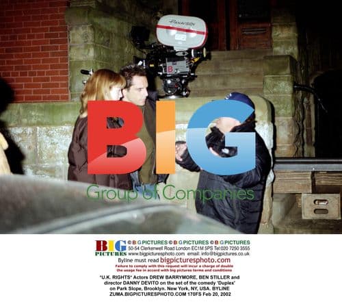 Drew Barrymore, Ben Stiller, and Danny DeVito on 'Duplex' set