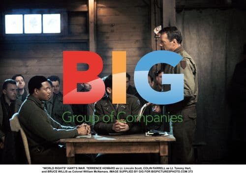 HART'S WAR film still with Terrence Howard, Colin Farrell, Bruce Willis