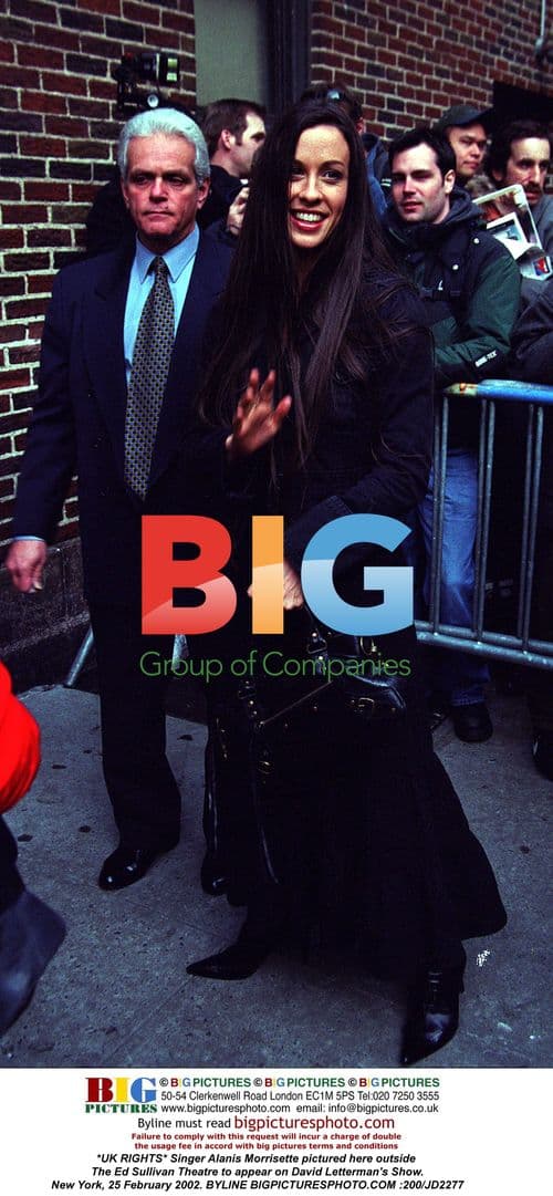Alanis Morrisette outside The Ed Sullivan Theatre