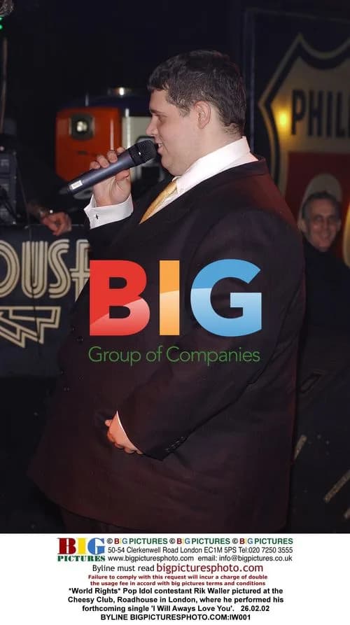 Pop Idol Contestant Rik Waller Performs at Cheesy Club