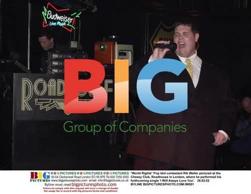 Pop Idol Contestant Rik Waller Performs at Cheesy Club