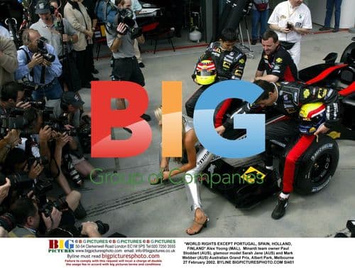 Alex Yoong, Paul Stoddart, Sarah Jane, Mark Webber at 2002 Australian GP