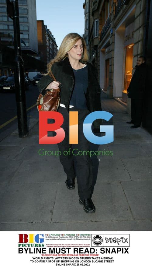 Imogen Stubbs Shopping on Sloane Street