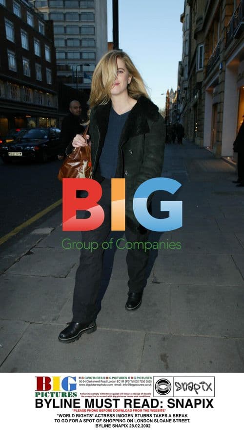 Imogen Stubbs Shopping on Sloane Street