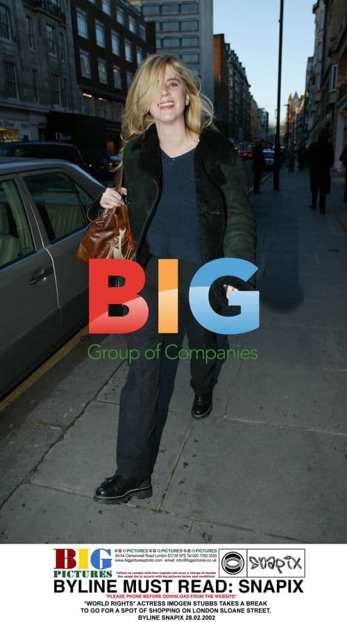 Imogen Stubbs Shopping on Sloane Street