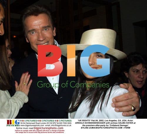 ARNOLD SCHWARZENEGGER and SALMA HAYEK at Collateral Damage premiere