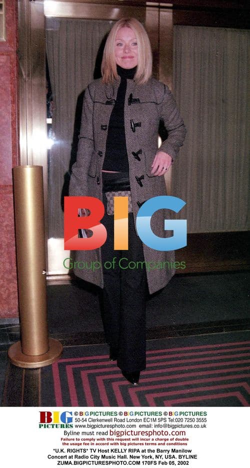 Kelly Ripa at Barry Manilow Concert