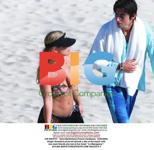 Anastacia Spends Day at Caribbean Beach