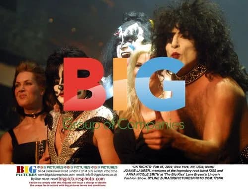KISS and ANNA NICOLE SMITH at 'The Big Kiss' Fashion Show