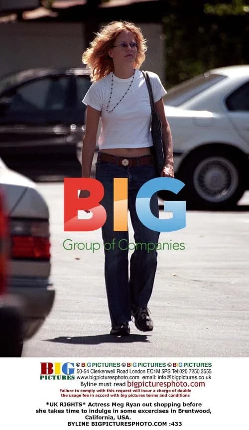 Meg Ryan Shopping in Brentwood