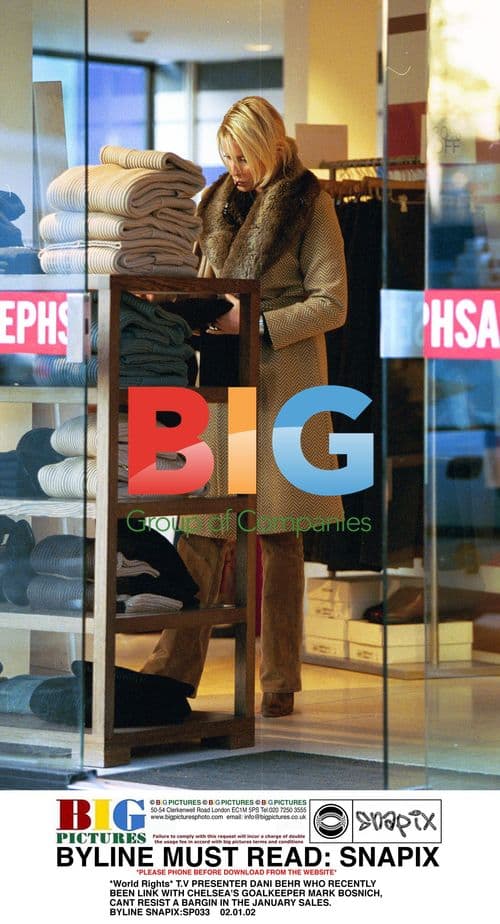 T.V Presenter Dani Behr spotted shopping