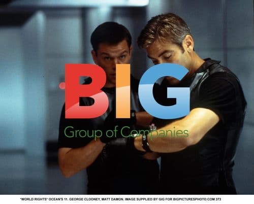 OCEAN'S 11 - George Clooney and Matt Damon