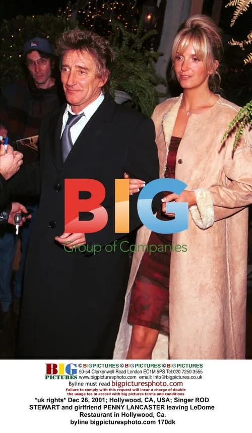 Rod Stewart and Penny Lancaster Dining Out