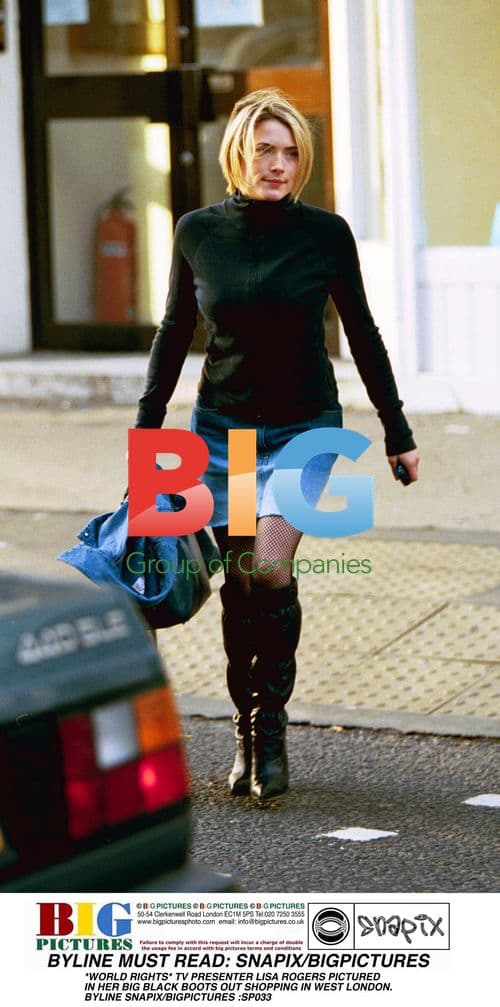 TV Presenter Lisa Rogers Shopping in London