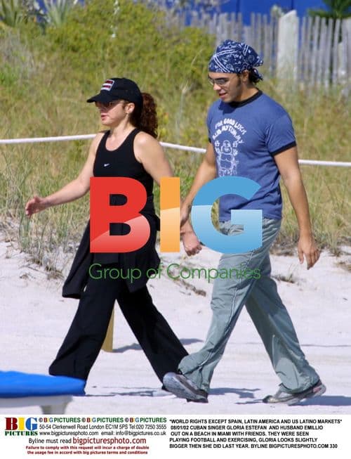 Gloria Estefan & Emillio Out at Miami Beach