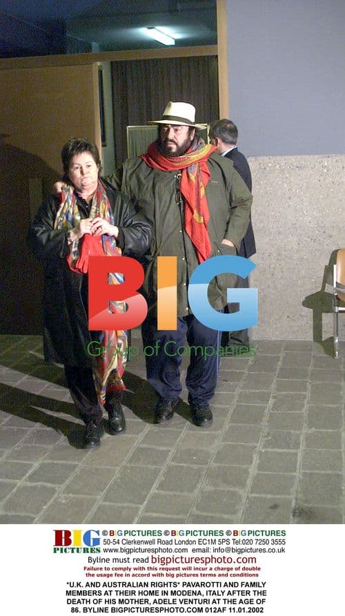 Pavarotti and family after mother's death