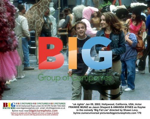 Frankie Muniz & Amanda Bynes in 'Big Fat Liar'