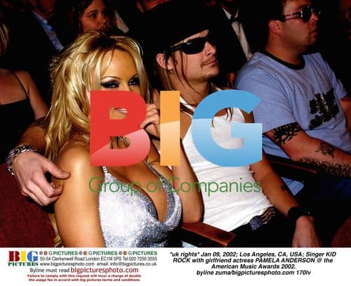 KID ROCK and PAMELA ANDERSON at AMA 2002