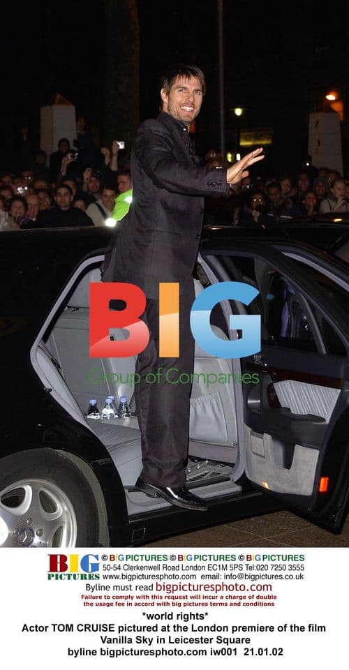 Tom Cruise at Vanilla Sky Premiere