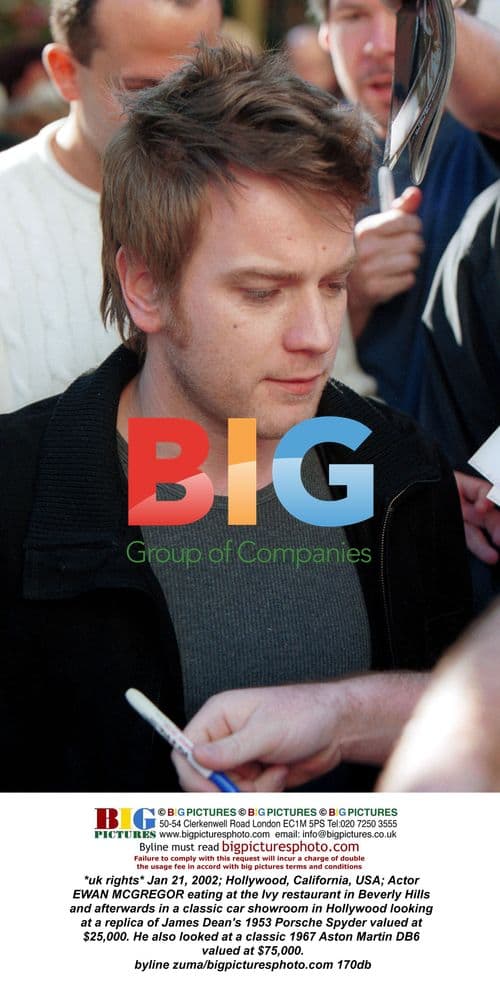 Ewan McGregor Dining, Car Shopping in Hollywood