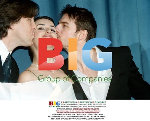 Tom Cruise and Penelope Cruz at Vanilla Sky Premiere