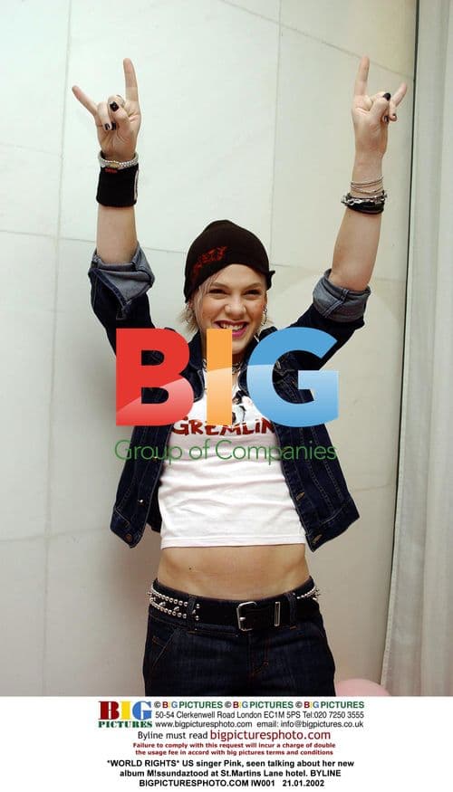 Pink discussing new album M!ssundaztood