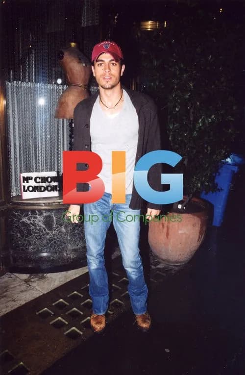 Enrique Iglesias Leaving Mr Chow's in London