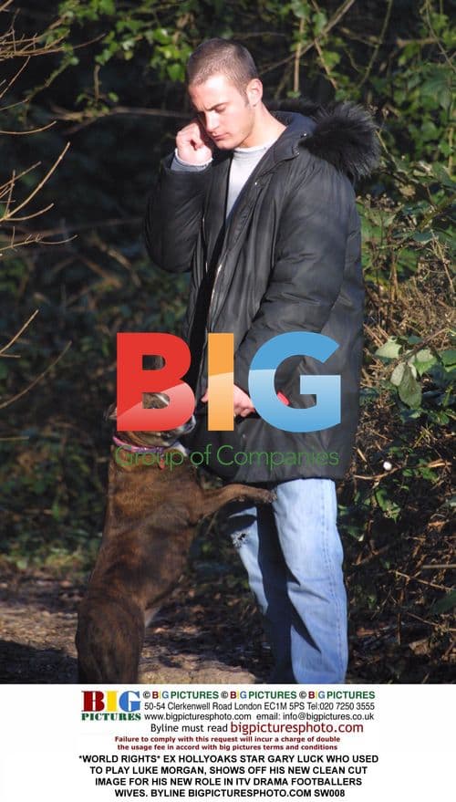 GARY LUCK Shows Off New Image