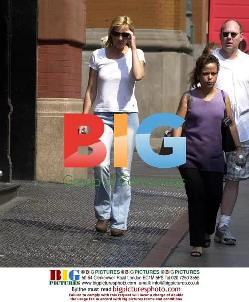 Kim Cattrall walking in New York's SoHo