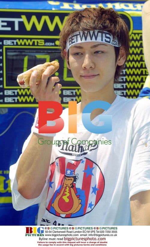 Takeru Kobayashi wins Nathan's Hot Dog Eating Contest