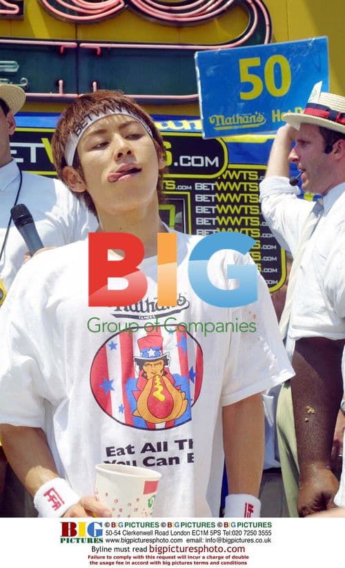 Takeru Kobayashi Wins Hot Dog Eating Contest