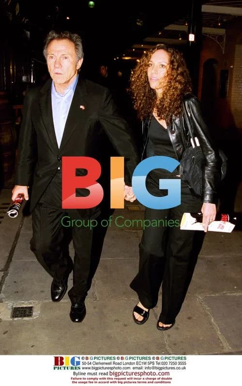 Harvey Keitel Leaving Theatre