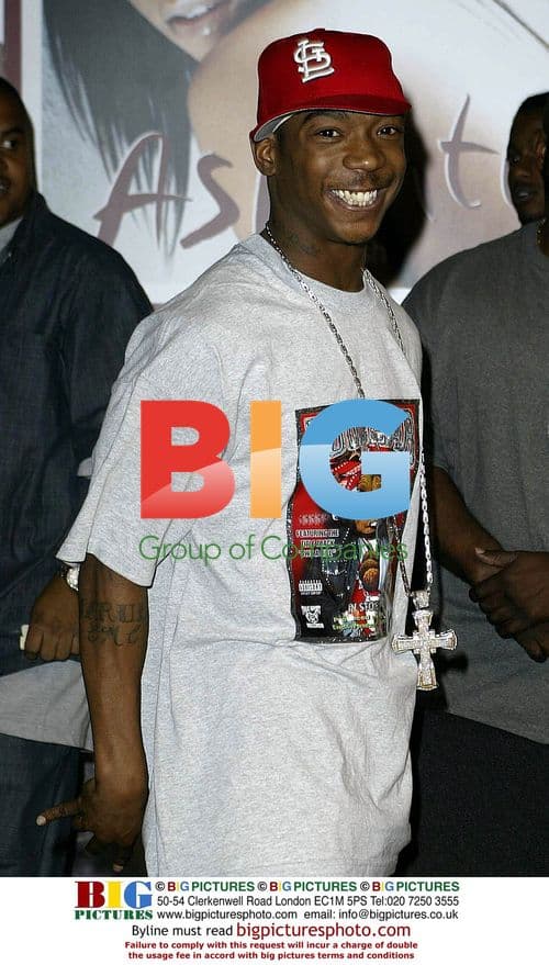 Ja Rule Promoting New Single at Virgin Megastore