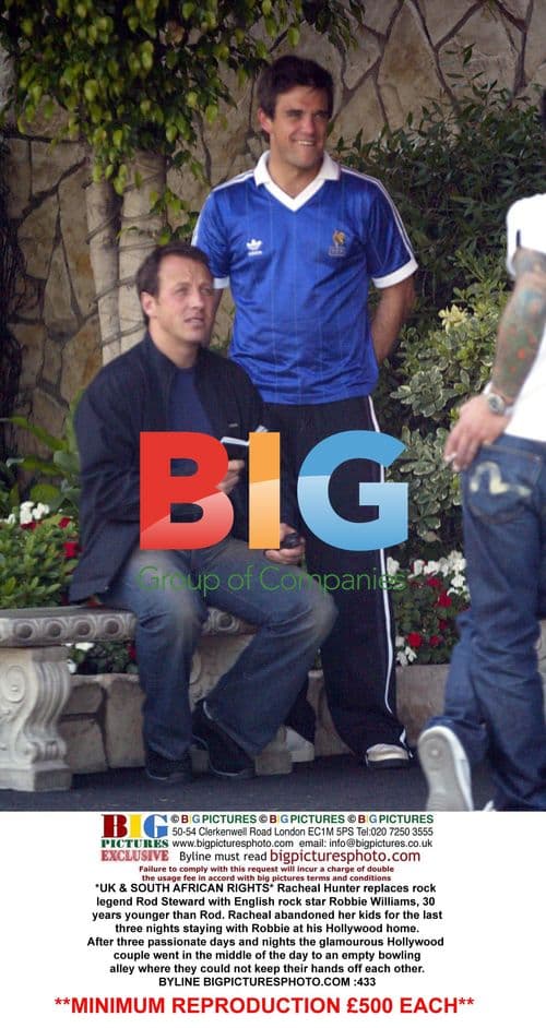 Racheal Hunter replaces Rod Steward with Robbie Williams