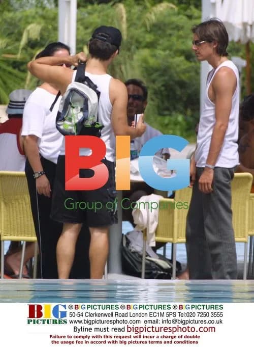 Toby Maguire in Argument by Miami Pool
